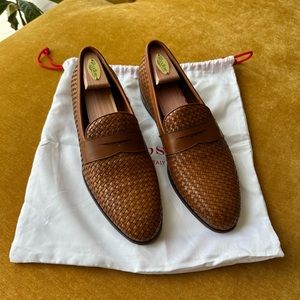 Scarosso mens woven leather loafers
